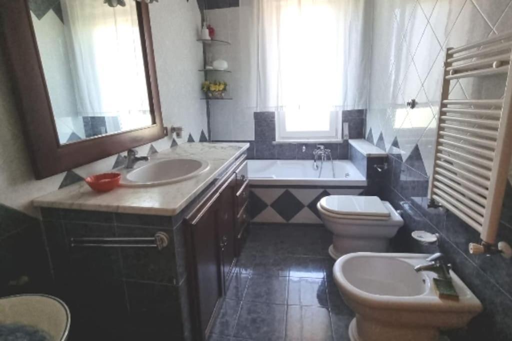 Villa Rita Giugliano In Campania Dış mekan fotoğraf
