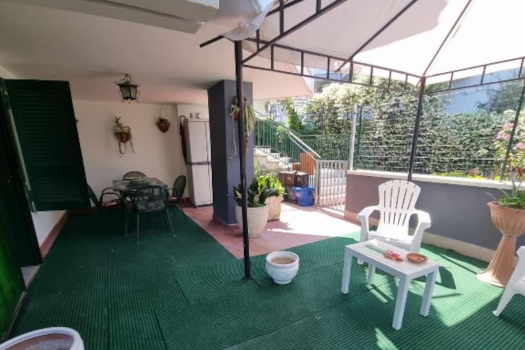 Villa Rita Giugliano In Campania Dış mekan fotoğraf