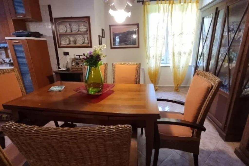 Villa Rita Giugliano In Campania Dış mekan fotoğraf